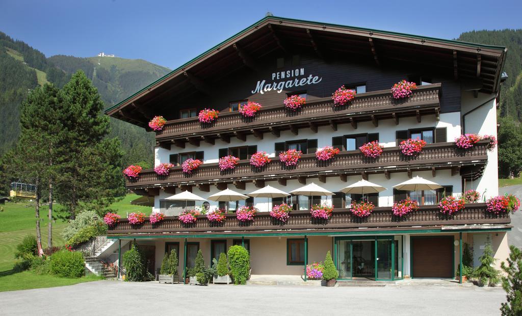 Pension Margarete Zell am See Exterior photo